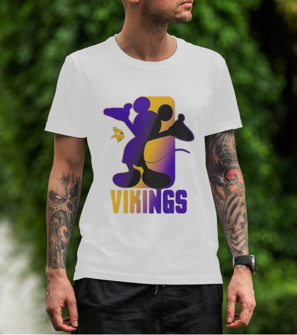 Mickey Mouse Vikings Minnesota Disney Cross Fade T-Shirt