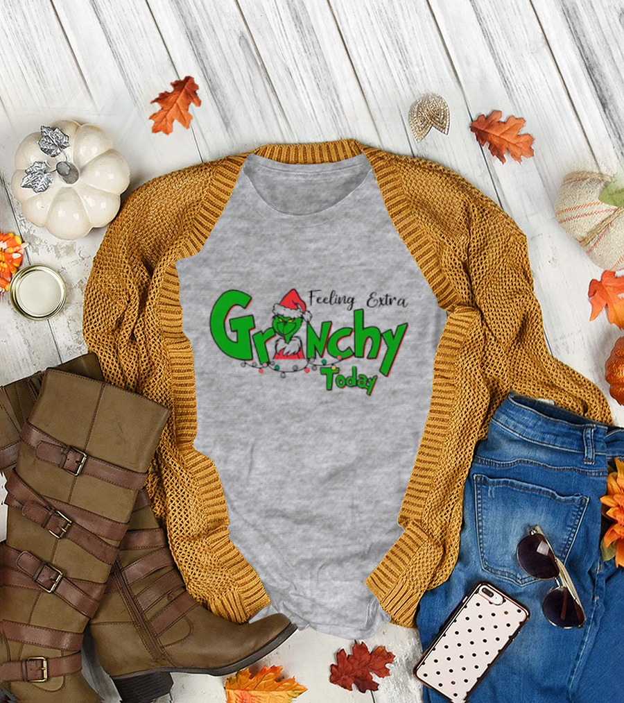 Feeling Extra Grinchy Today Christmas Grinch Santa Hat T-Shirt