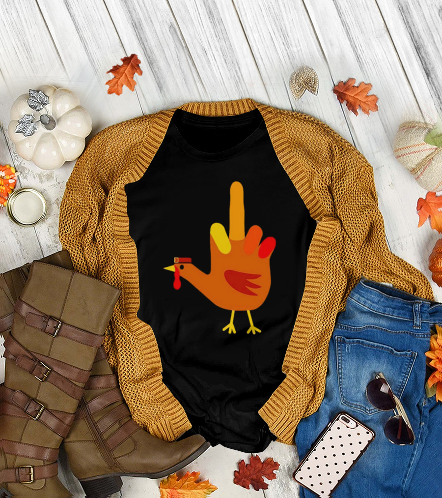 Thanksgiving Middle Finger Turkey Humor Hand Bird T-Shirt