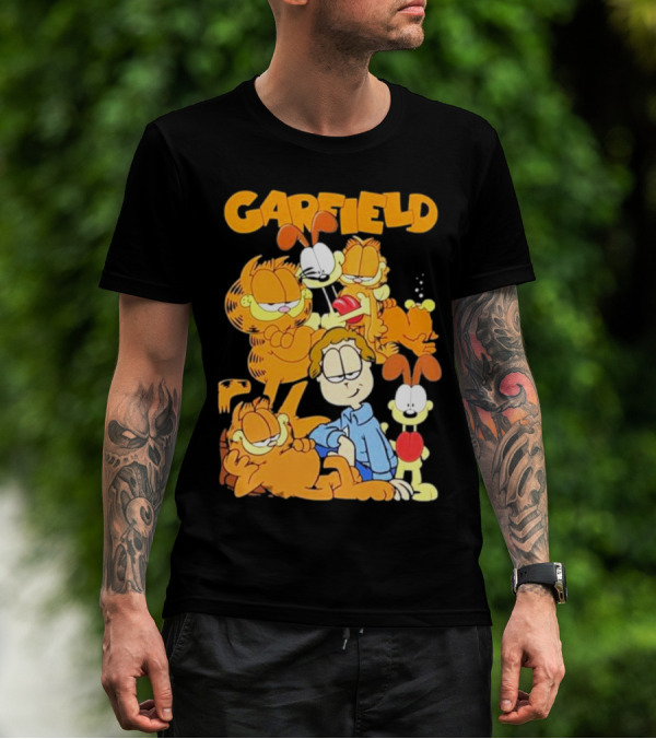 Garfield And Friends Group Character T-Shirt