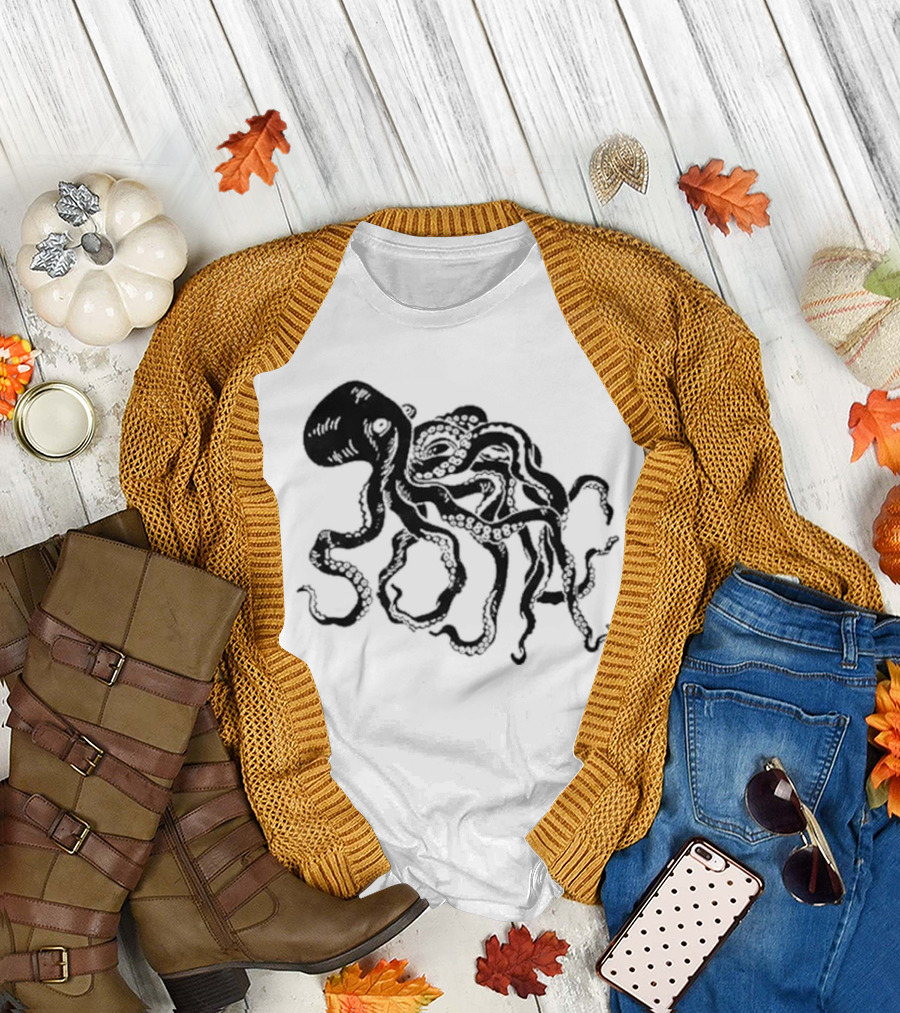 Octopus Soja Tentacles T-Shirt
