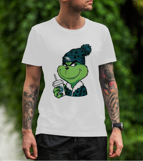 Grinch Holding Cup Wearing Philadelphia Eagles Beanie T-Shirt