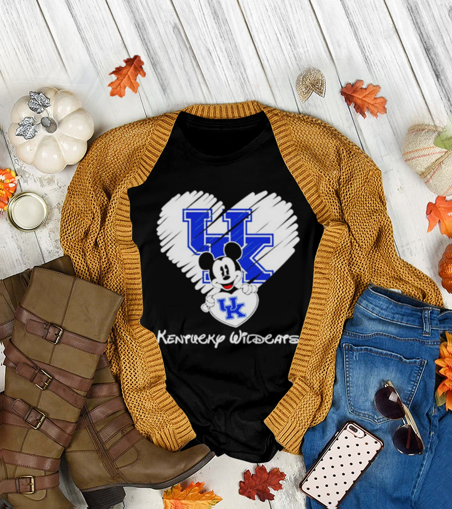Kentucky Wildcats Heart With Mickey Mouse UK T-Shirt