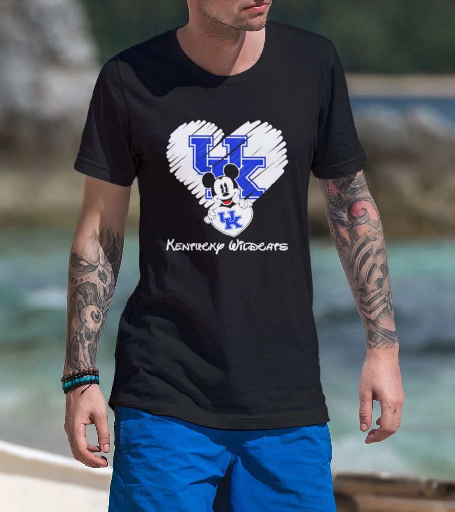 Kentucky Wildcats Heart With Mickey Mouse UK T-Shirt