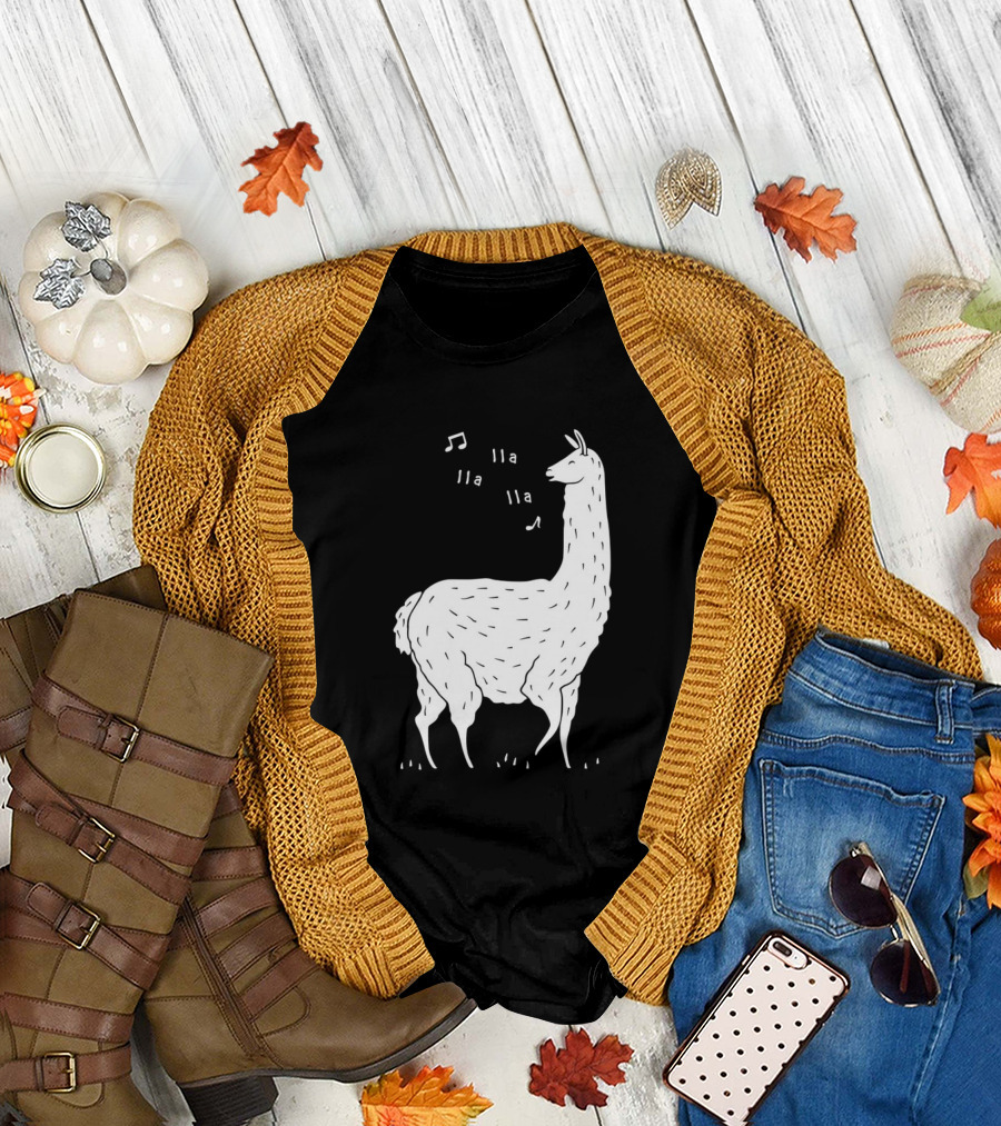LLAMAS AND MUSICAL NOTES LLA LLA SONG OF THE LLAMA T-Shirt