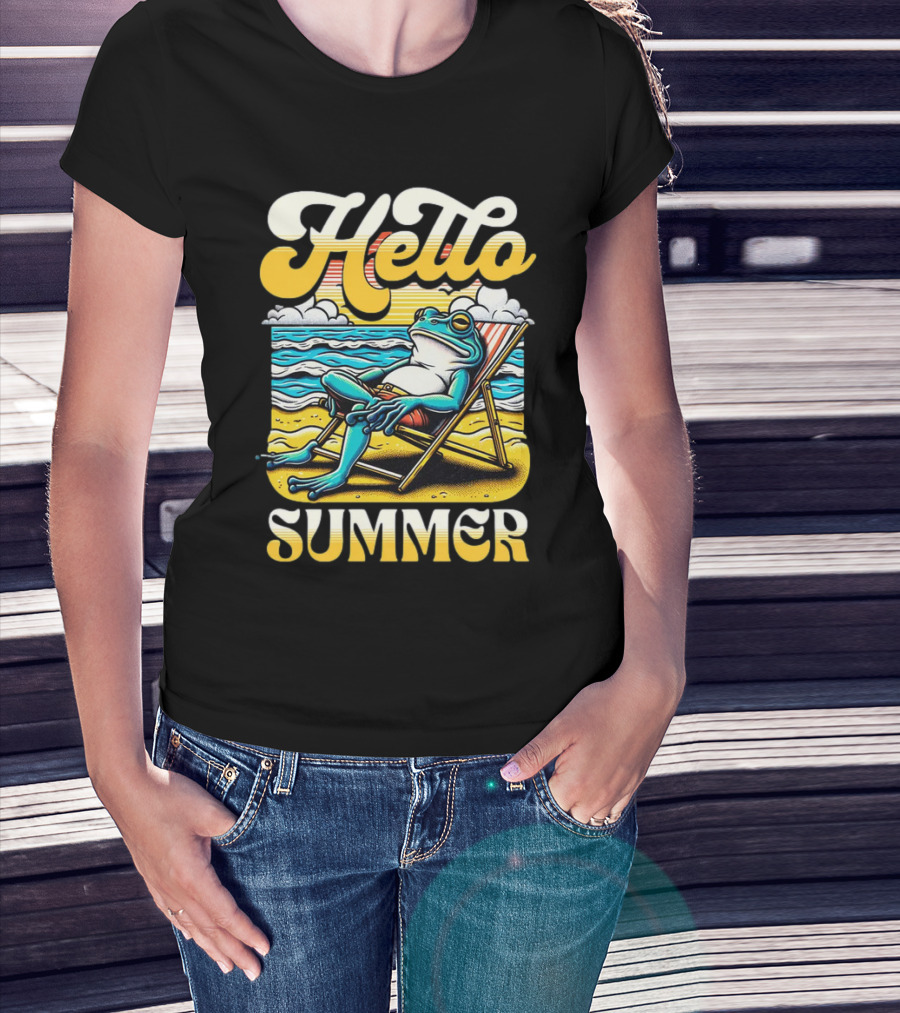 Hello Summer Frog Vintage Beach Scene T-Shirt