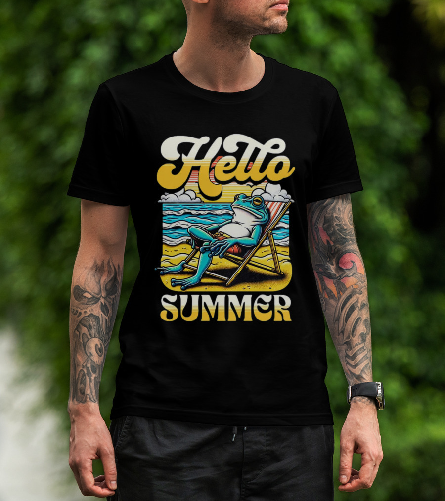 Hello Summer Frog Vintage Beach Scene T-Shirt
