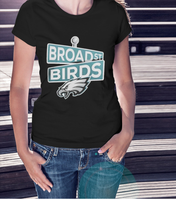 Philadelphia Eagles Broad St Birds Logo NFL Merchandising T-Shirt
