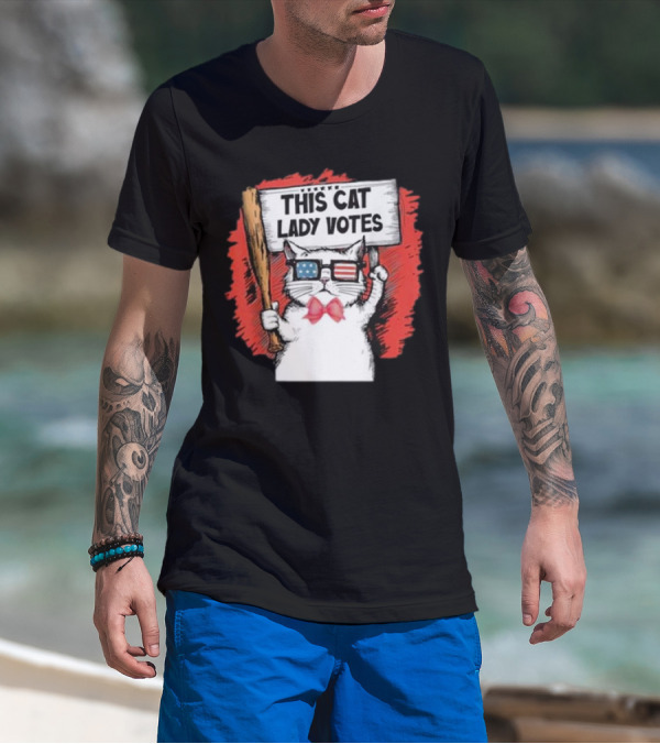 This Cat Lady Votes President Election Patriotic Cute Cat T-Shirt
