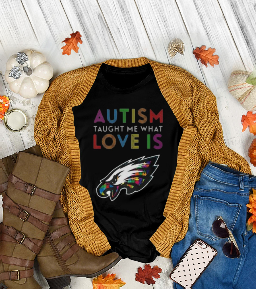 Autism Taught Me What Love Is Philadelphia Eagles Puzzle T-Shirt
