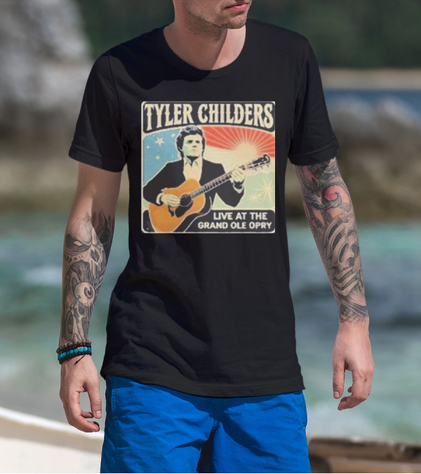 Tyler Childers Live Performance With Guitar At The Grand Ole Opry Iconic Event T-Shirt