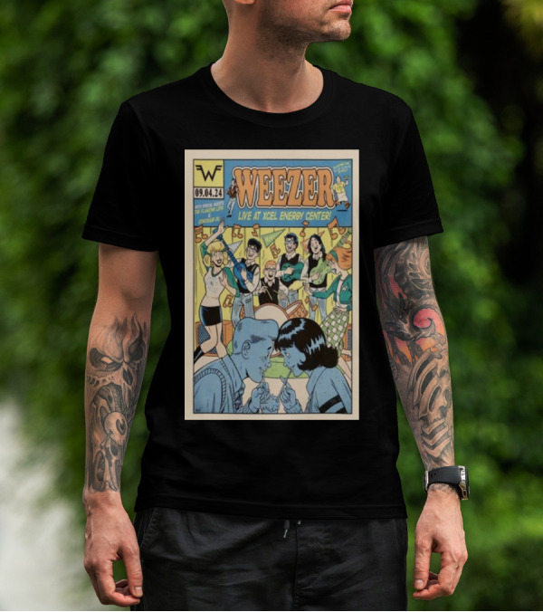 Weezer Live At Xcel Energy Center St Paul MN Sept 4 2024 Comic Style Cover T-Shirt