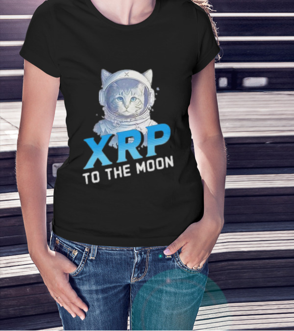 XRP Cat To The Moon Crypto Merchandise Astronaut Helmets T-Shirt