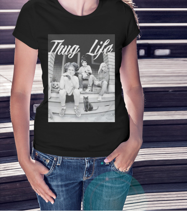 Hocus Pocus Thug Life Witchy Trio With Black Cat And Pumpkin Porch Scene T-Shirt