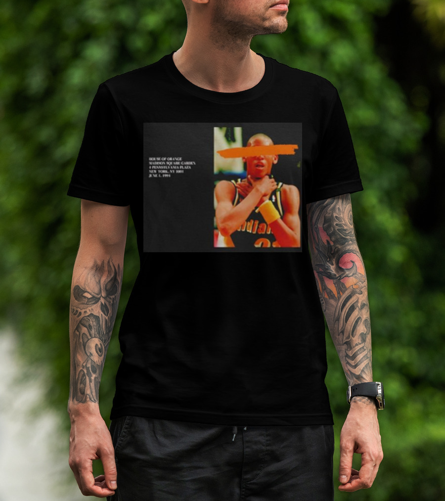 Reggie Miller Choke Gesture MSG 4 Pennsylvania Plaza June 1 1994 T-Shirt
