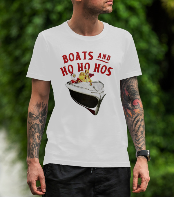 Santa Claus Boats And Ho Ho Hos Christmas Boat Party Holiday Fun T-Shirt