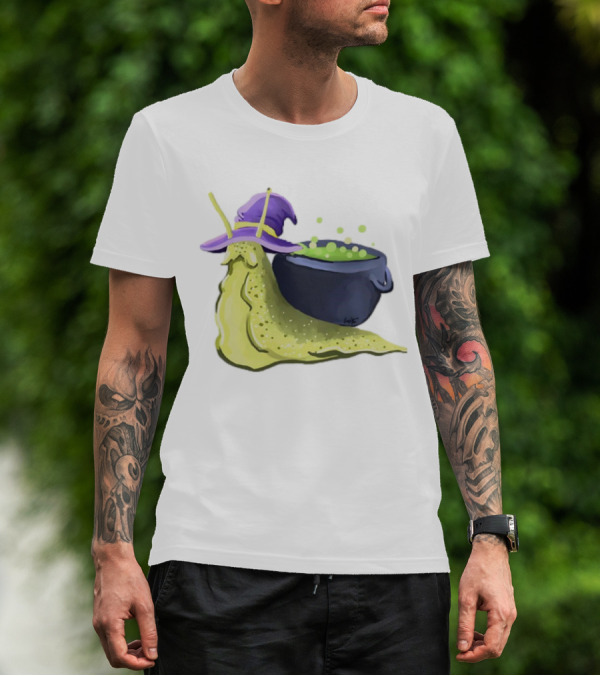 Cauldron Snail Classic Witch Hat Potion Magic T-Shirt