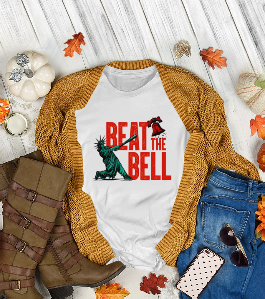 Statue of Liberty Baseball Swing Beat the Bell Liberty Bell T-Shirt