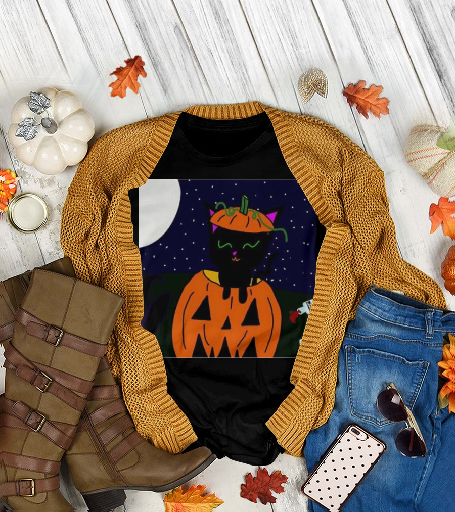 Cat O’Lantern Halloween Black Cat in Pumpkin Under Moon with Milk Carton T-Shirt