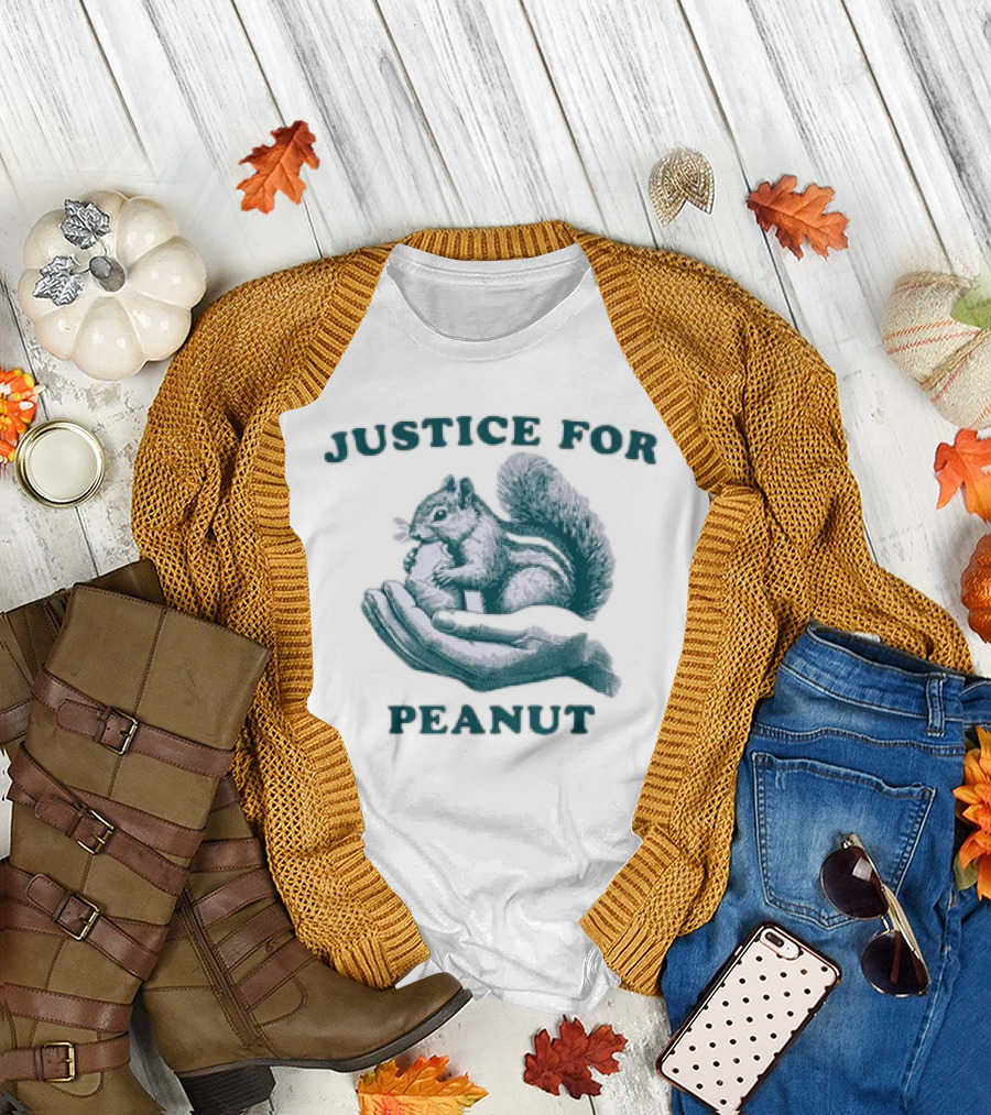 Justice For Peanut The Squirrel In Caring Hands T-Shirt