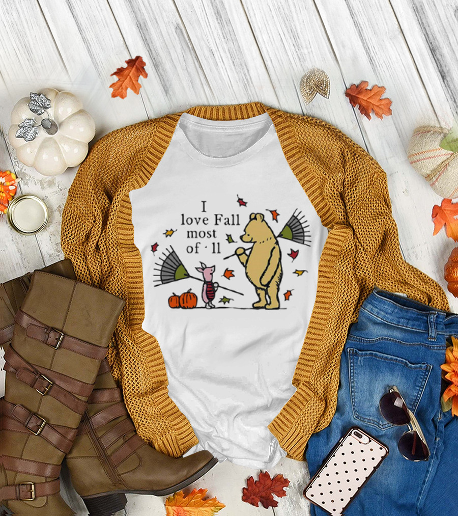 I Love Fall Most of All Winnie the Pooh Piglet Raking Leaves Pumpkins T-Shirt
