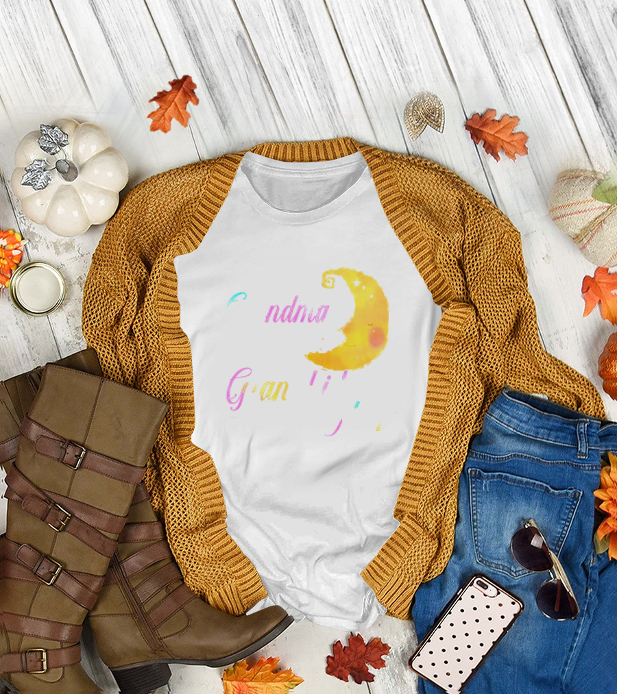 Grandma Loves Grandkids to the Moon and Back with Smiling Moon T-Shirt