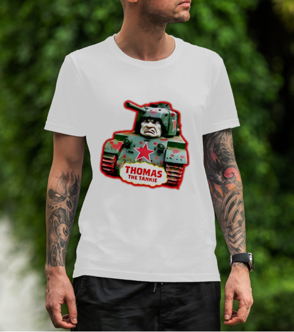 THOMAS THE TANKIE Green Camouflage Tank Red Star Cartoon Face T-Shirt