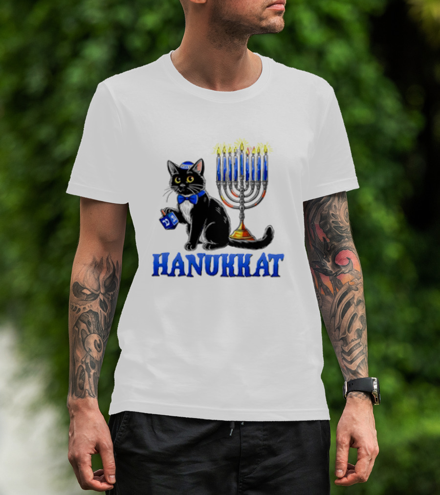 Hanukkat Cute Happy Hanukkah Jewish Cat Menorah Chanukah T-Shirt