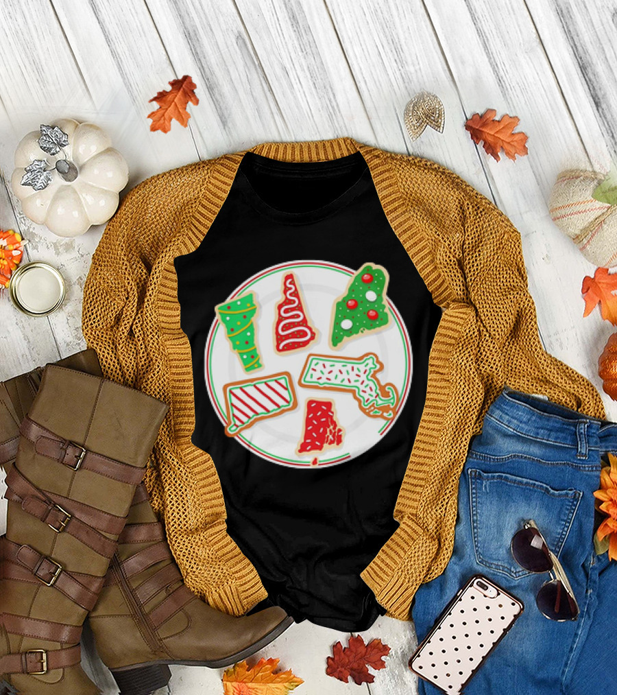 New England Christmas Cookies State Shapes Holiday Plate T-Shirt
