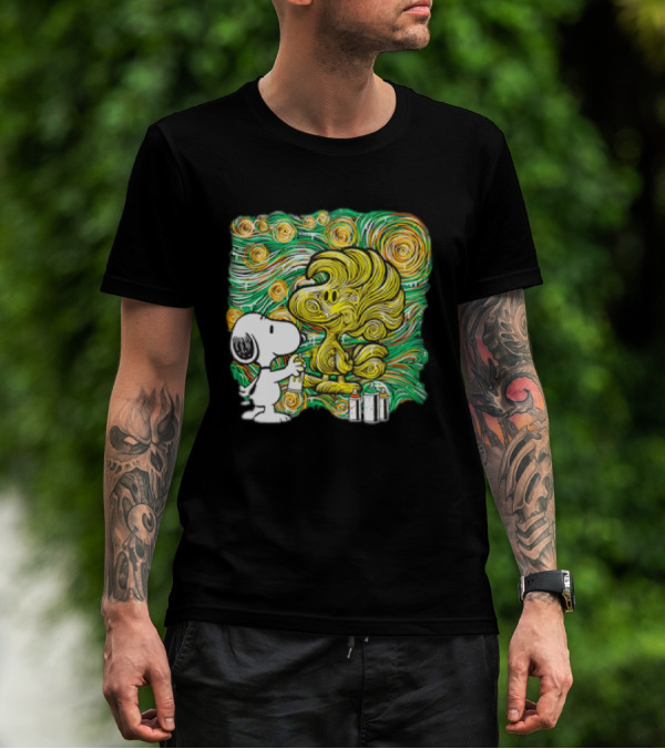 Peanuts Snoopy Spray Painting Woodstock In Starry Night Graffiti T-Shirt
