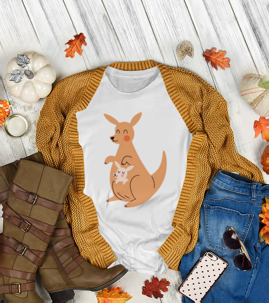 Mothers Day Kangaroos Cute Joey and Mum T-Shirt
