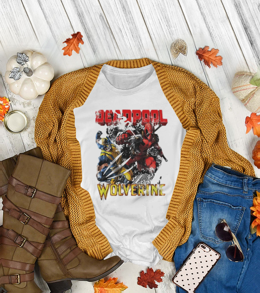 Deadpool Wolverine Cartoon Battle Clash T-Shirt