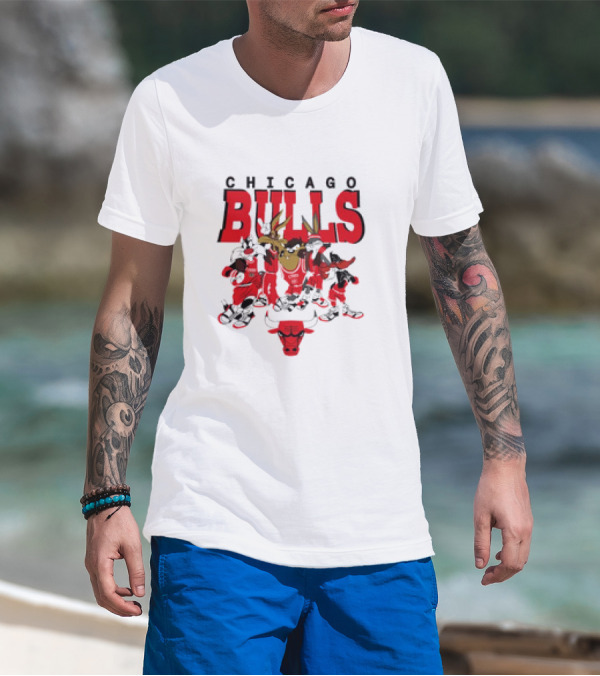 Chicago Bulls Looney Tunes NBA Basketball Cartoon Characters T-Shirt