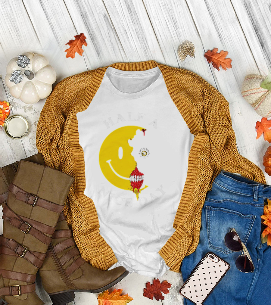 HALF A NICE DAY HORROR SMILEY FACE GRIN AND YELLOW CREEPY HALLOWEEN T-Shirt