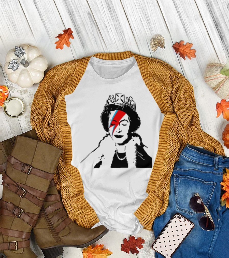 Queen Elizabeth Bowie Lightning Face Paint T-Shirt