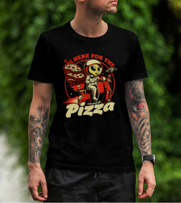 Space Pizza Delivery Alien Riding Scooter I'm Here For The Pizza T-Shirt