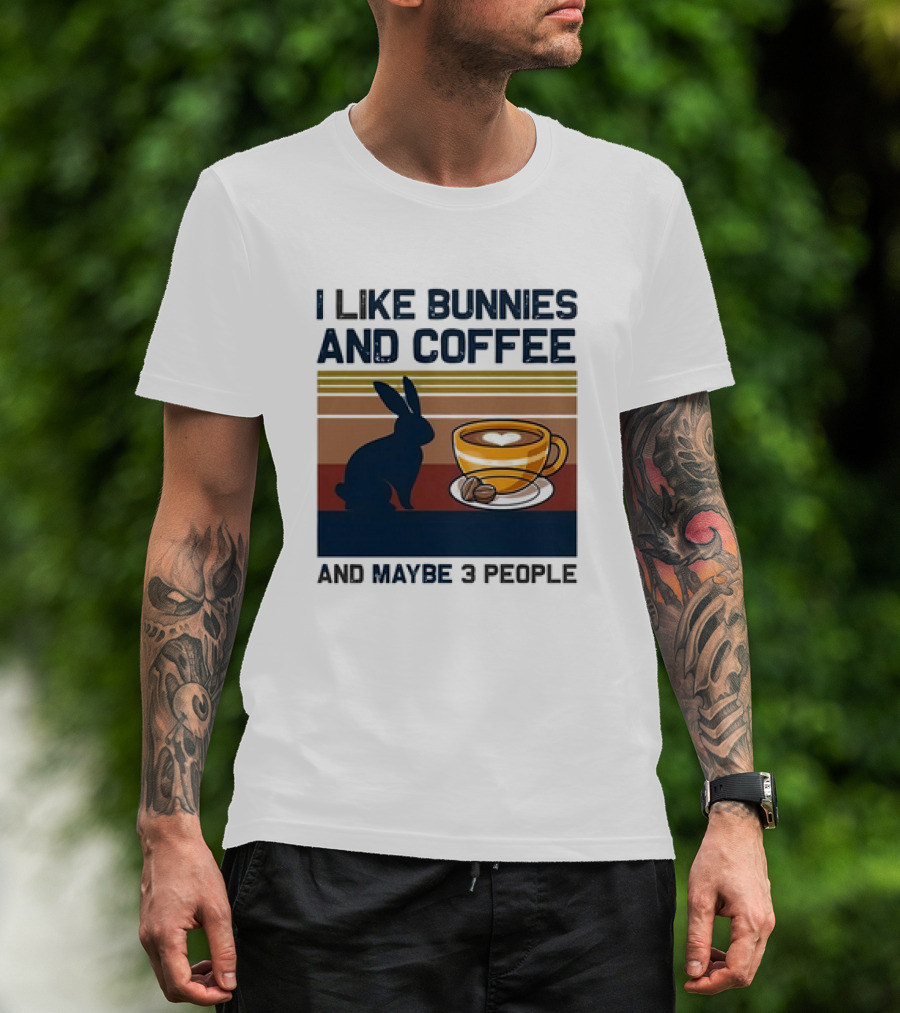 I Like Bunnies And Coffee And Maybe 3 People Vintage Retro Stripe T-Shirt