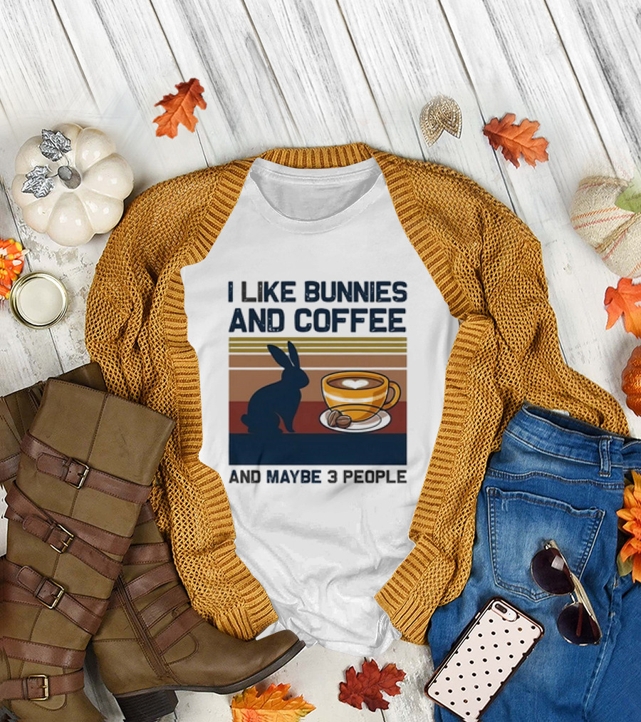 I Like Bunnies and Coffee and Maybe 3 People Vintage Retro Stripe T-Shirt