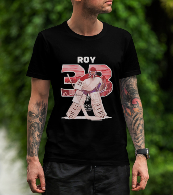 Patrick Roy 33 Montreal Hockey NHL Throwback Vintage Signature T-Shirt