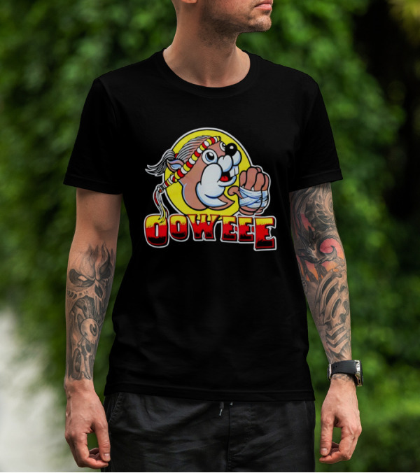 Buc-ee's Ooweee Muay Thai Beaver With Headband And Wrapped Fist T-Shirt