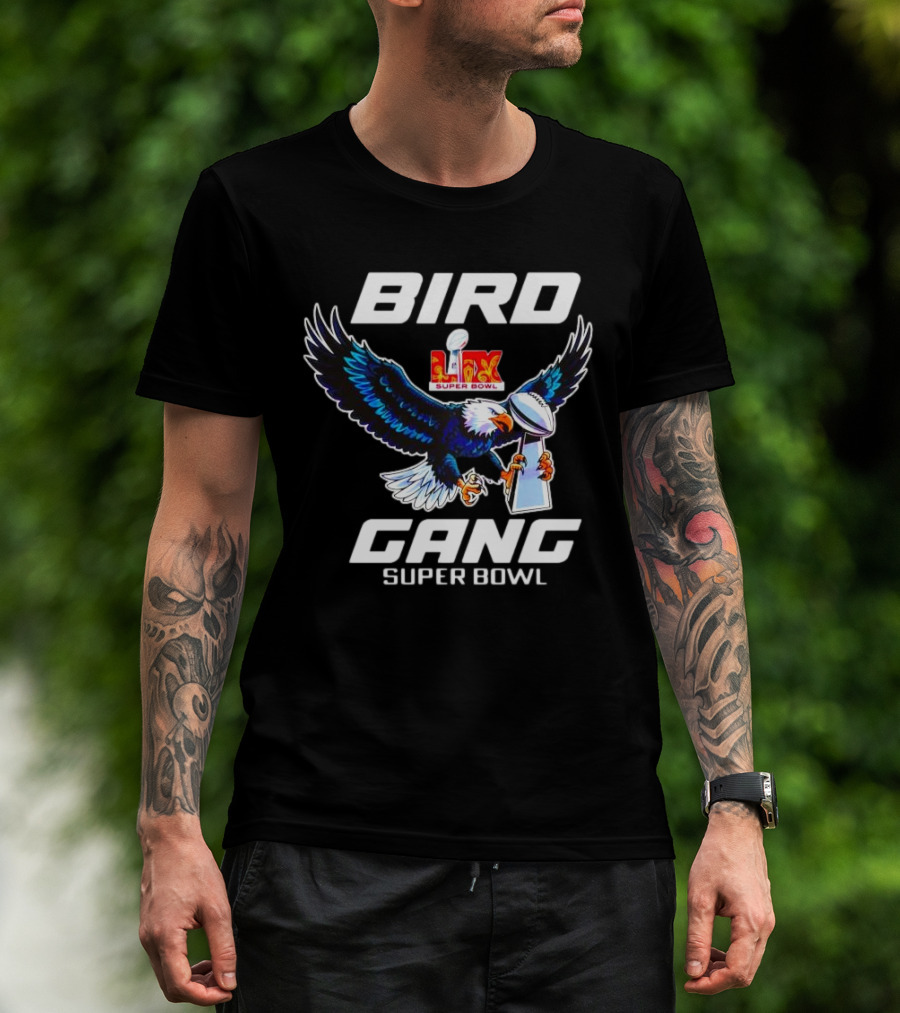 Bird Gang Super Bowl LIX Champions Eagle Swooping Trophy T-Shirt