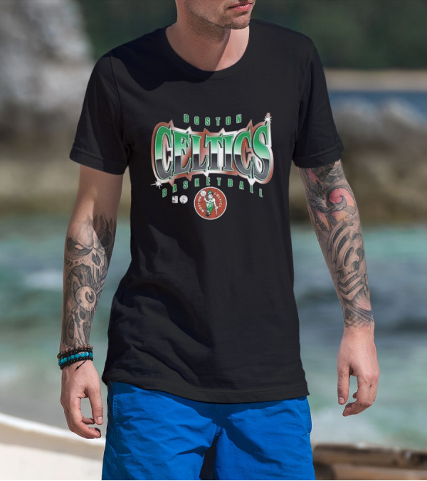 Boston Celtics Basketball Vintage Global Fan 90s Style T-Shirt