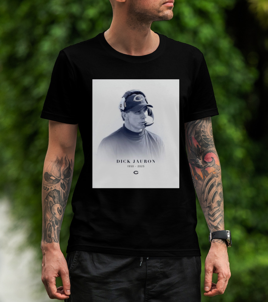 Chicago Bears RIP Former Bears Head Coach Dick Jauron 1950 – 2025 T-Shirt