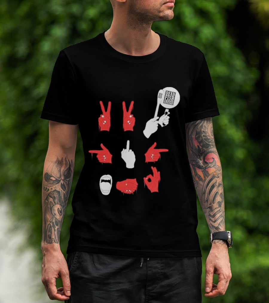 Dead Fish Moletom Careca Sangue Nas Maos 2025 T-Shirt