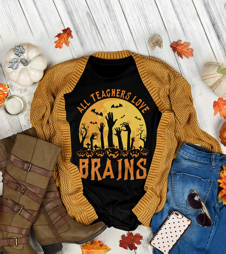 All Teachers Love Brains Halloween Pumpkins and Zombies Moon T-Shirt