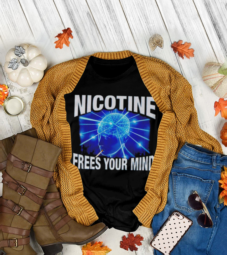 Nicotine Frees Your Mind Electric Brain Smoke Effect T-Shirt