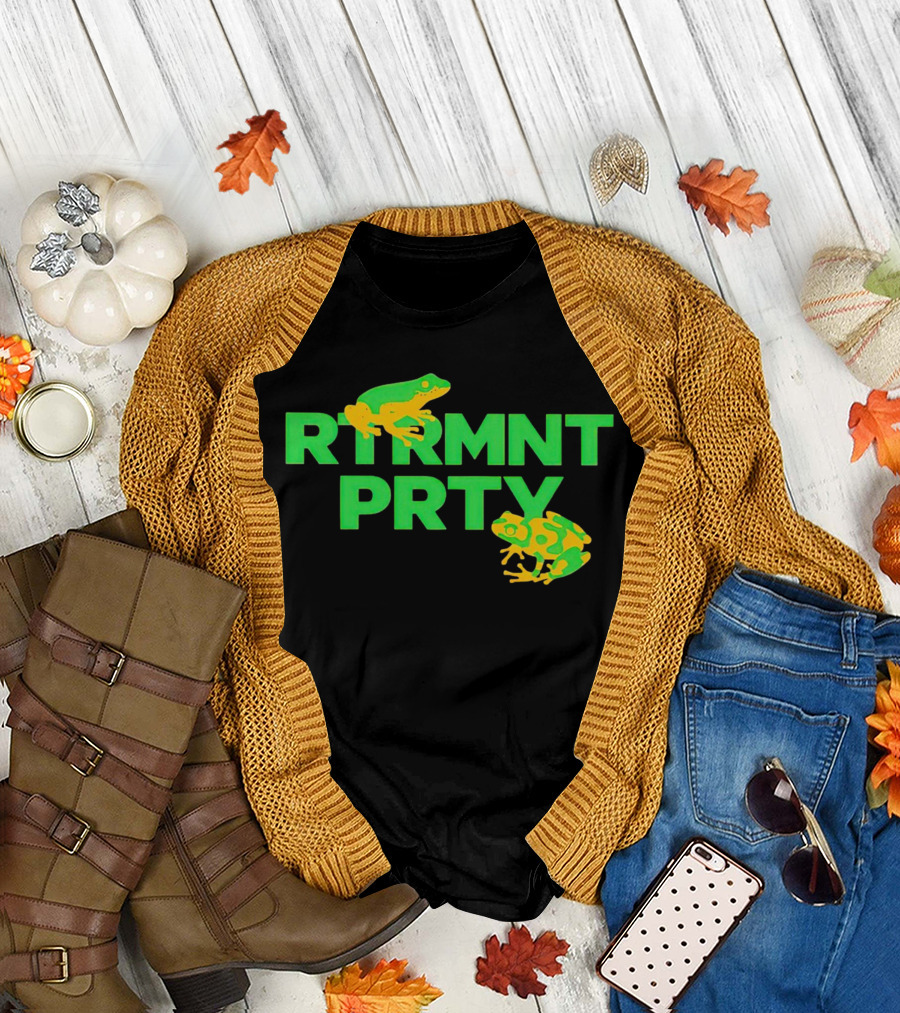 Rtrmnt Prty with Green Frogs T-Shirt