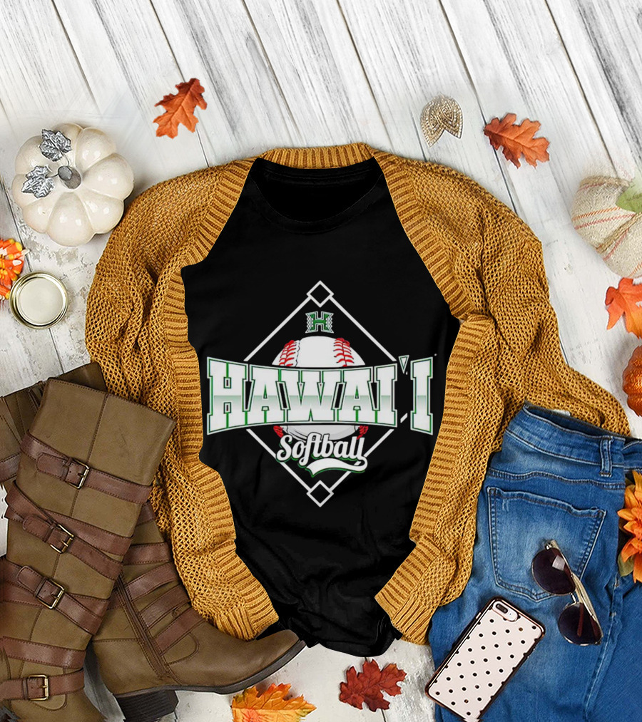 Hawai’I Softball Ncaa Chloe Borges T-Shirt