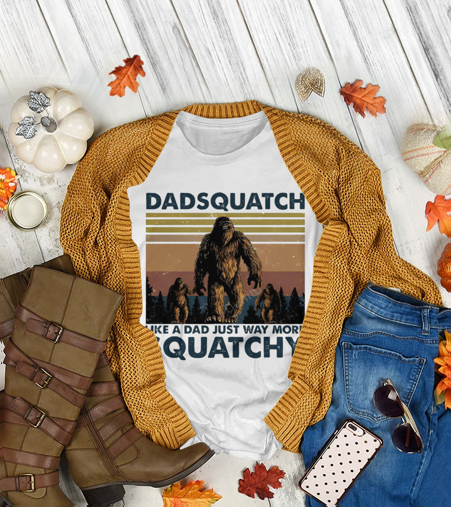 Dadsquatch Like a Dad Just Way More Squatchy Vintage Father's Day Retro Sunset T-Shirt
