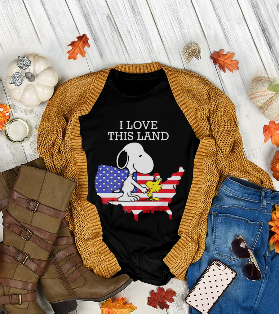 Snoopy Woodstock I Love This Land American Flag USA Map T-Shirt